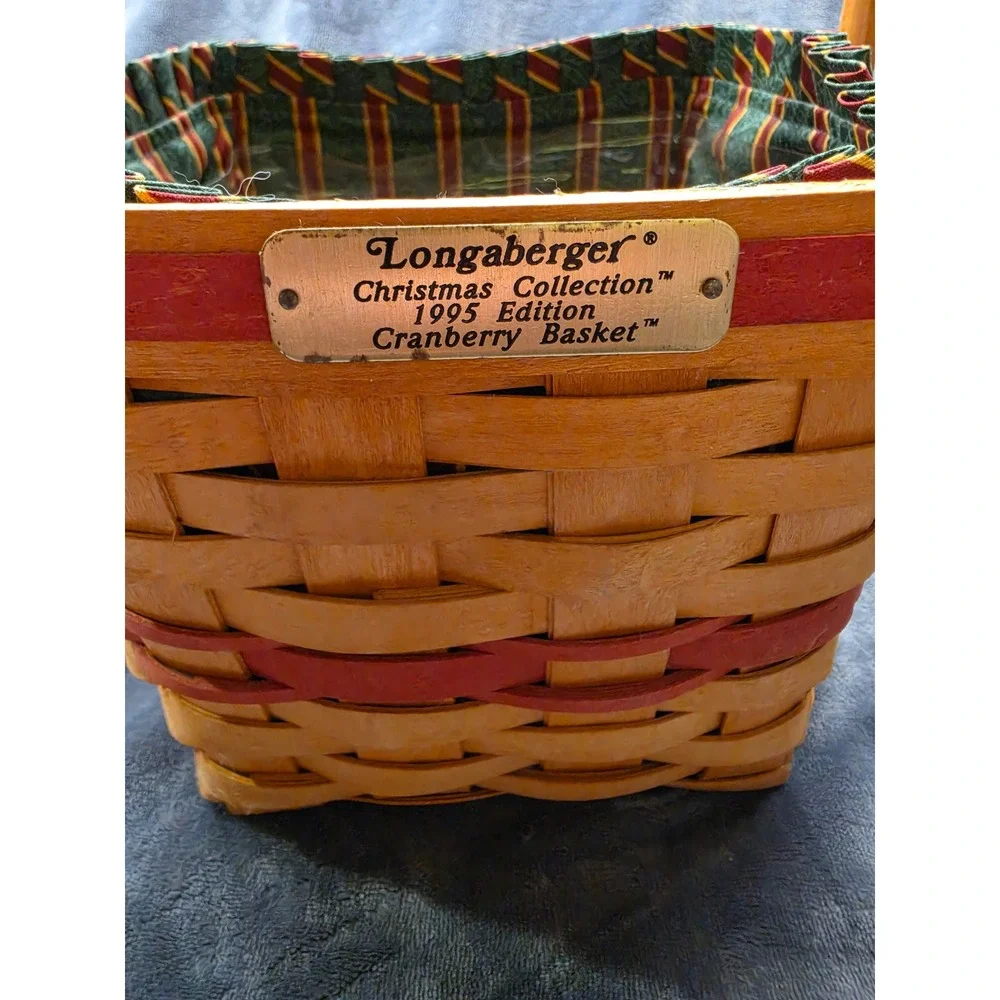 Longaberger Christmas Collection 1995 Edition Cranberry Basket Liner Protector